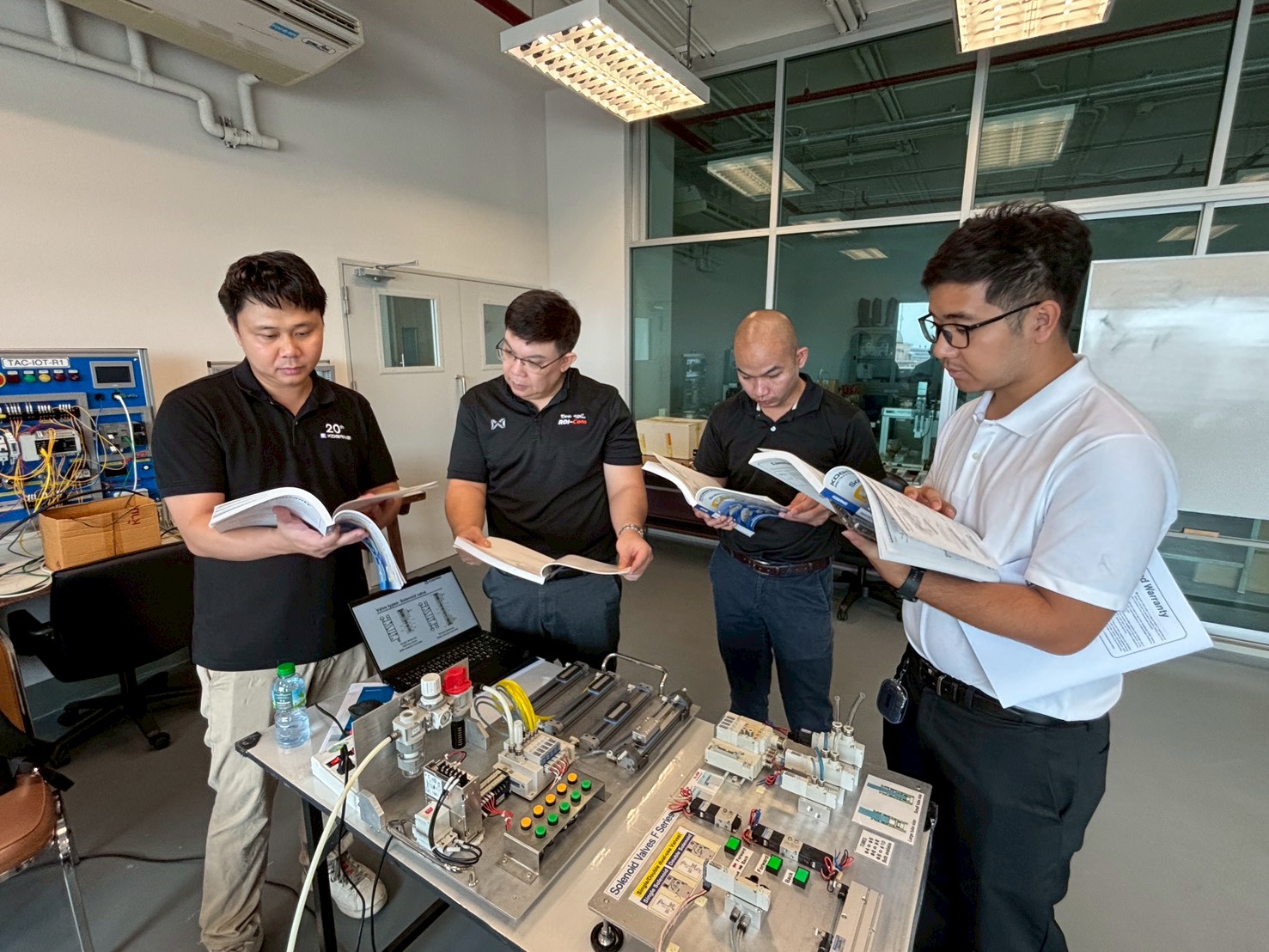 Pneumatic technology knowledge-sharing session at Kasetsart University